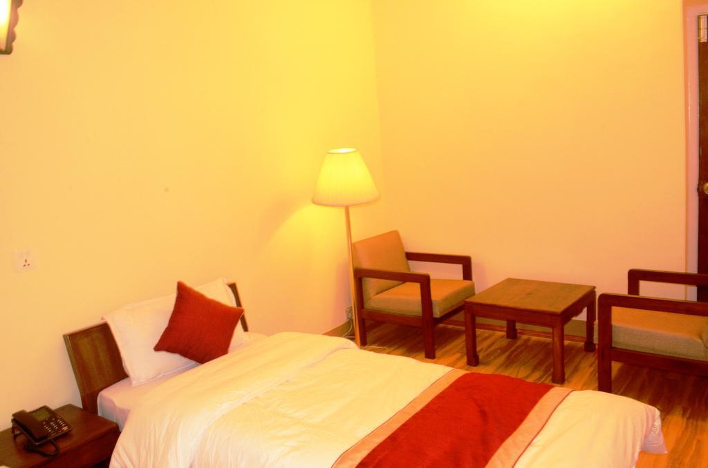 Potala Tourist Home Katmandú Habitación foto