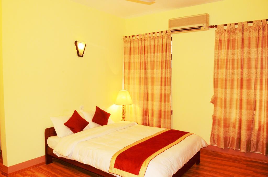 Potala Tourist Home Katmandú Habitación foto