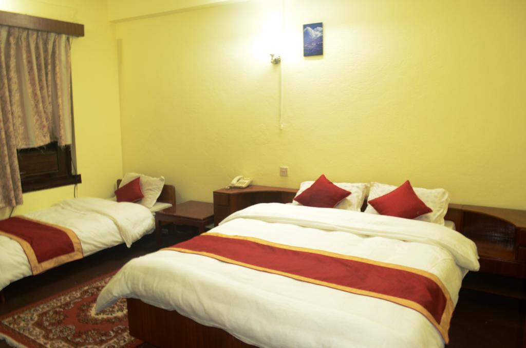 Potala Tourist Home Katmandú Habitación foto